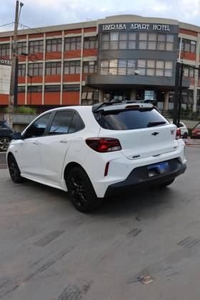 CHEVROLET ONIX 1.0 TURBO FLEX RS AUTOMÁTICO